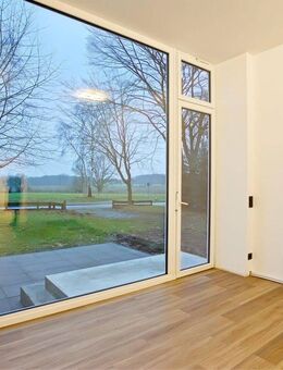 Himbergen - ERSTBEZUG 4 Zimmer Wohnung mit 2 Terrassen ab sofort zu vermieten - Himbergen