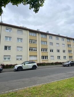 Helle 3-Zimmer-Wohnung mit Balkon im 3. Obergeschoss in Schweinfurt - Schweinfurt