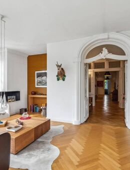 Altbau - Villenetage auf ca. 235 m² mit wunderschönem Garten - Bad Reichenhall