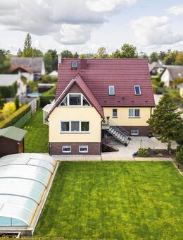 Pool, Sauna, Kamin: Dieses Zuhause hat alles - Besichtigung vereinbaren! - Brandenburg (Havel)