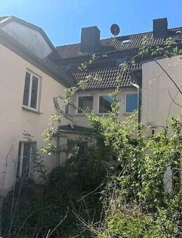 Stadthaus im Denkmalschutz in zentraler Lage von Haldensleben mit Modernisierungsbedarf - Haldensleben