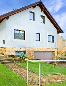 Freistehendes und gemütliches Einfamilienhaus in einem ruhigen Wohngebiet in Illingen/Hirzweiler - Illingen (Saarland)