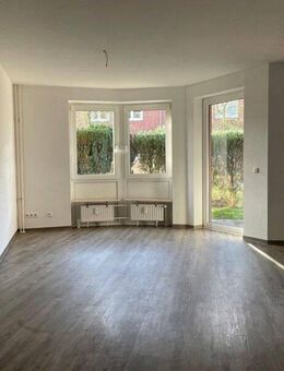 Helle 3-Zimmer-Wohnung mit offener Küche, Terrasse und Parkmöglichkeiten - Ihr neues Zuhause wartet! - Osnabrück