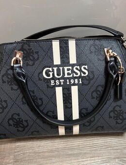 Eine neue Tasche von Guess NOELLE 4G - Enger (Widukindstadt) Zentrum