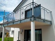 Reichertshofen: Schöne 3-Zi.-Wohnung im 1. OG mit Balkon und 2 Stellplätzen - Reichertshofen