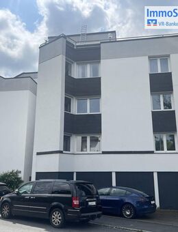 Attraktive 4-Zimmer-Wohnung mit Balkon und Garage - Lauf (Pegnitz)