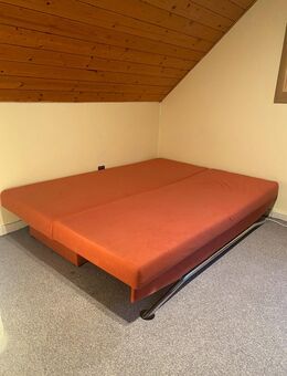 Schlafsofa mit Stauraum – sehr gut erhalten, gemütlich & praktisch! - Eime