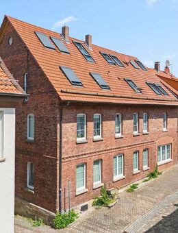 Charmantes Mehrfamilienhaus in zentraler Lage – investieren, einziehen und vermieten! - Wolfhagen