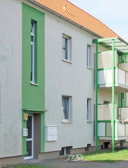 3 Zimmer - Ruhig - mit Balkon, Parkplatz und viel Grün - Halberstadt