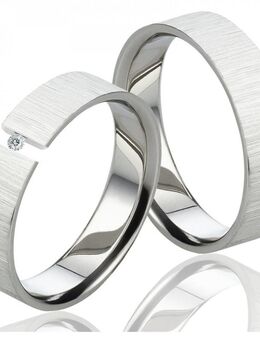 Edelstahlringe LUC43 mit Diamant - Aholming