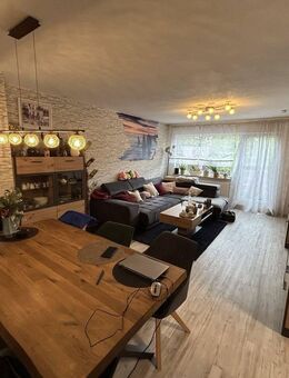 Ihr künftiges Zuhause: Lichtdurchflutete 2,5-Zi.-Wohnung mit Balkon und TG - Tamm