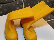 Gelb, Schwarze Gummistiefel Gr. 45 - Tangermünde