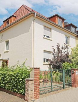 großes Ein- / Zweifamilienhaus in bevorzugter Lage von Dessau-Ziebigk - Dessau-Roßlau