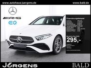 Mercedes A 180, AMG-Sport Ambiente Winter, Jahr 2023 - Lüdenscheid