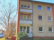 sanierte sehr schöne 4-Zimmer-Wohnung in ruhiger, grüner Lage, Küchenvollausstattung. Stellplatz vorhanden. Ab 1.11.2025 - Nienburg (Weser)