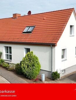 Vermietetes Zweifamilienhaus - Hecklingen