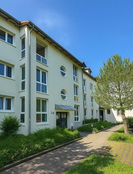*KAPITALANLAGE* Schicke 2 1/2 Zimmer-Dachterrassenwohnung in bevorzugter Lage - Filderstadt