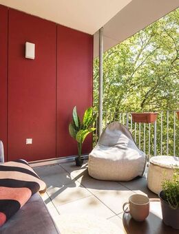 CITY VIBES! Über den Dächern der Stadt Wunderschöne 3,5-Zi. Maisonette inkl. TG & Aufzug - Singen (Hohentwiel)