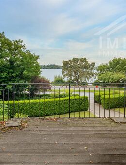 Provisionsfrei für den Käufer • Historische Villa mit Remise und Elbblick - Hamburg