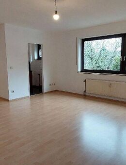 Möblierte 1-Zimmer Wohnung nähe Hochschule Niederrhein - Mönchengladbach