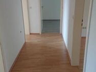 gut geschnittene helle 3 Zimmer Wohnung in Waldkraiburg - Waldkraiburg