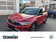 VW T-Roc, 1.5 TSi Move 17Zoll, Jahr 2024 - Lünen