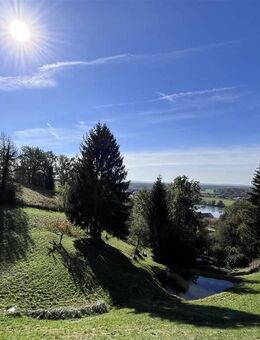 Liebhaberobjekt mit Panoramablick inmitten der niederbayerischen Landschaft - NEU: inkl. zusätzlichem Flurstück mit eigener Zufahrt - Deggendorf