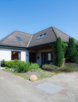 Familienfreundliches Einfamilienhaus in ruhiger Randlage von Meldorf - Meldorf
