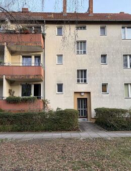 Möblierte Wohnung in zentraler Wohnlage ***Balkon***Duschbad*** - Berlin