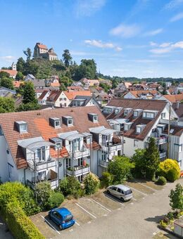 Wohnen wie im 7. Himmel - Maisonettewohnung mit Berg- und Burgblick - Waldburg