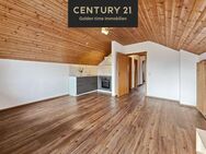 Investieren mit Aussicht! 2-Zimmer-Dachgeschosswohnung mit Balkon und einem Stellplatz! - Kirchweidach