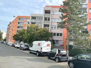 Helle 3 Zimmer Wohnung mit Balkon, Tiefgarage und Aufzug - Nürnberg