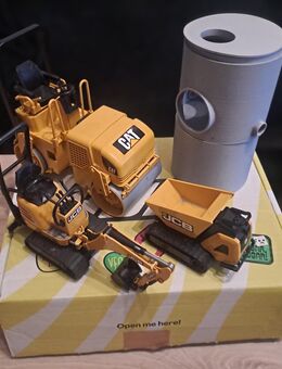 Rc Baustellen Fahrzeuge mit Schilder - Marl Zentrum