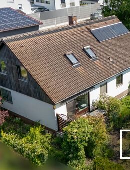 Ruhige Lage! Gepflegtes Einfamilienhaus mit ELW, großem Garten und optimaler Anbindung - Fürth