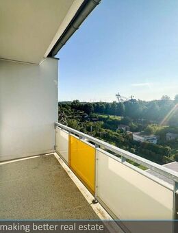 Mit Einbauküche und BALKON! Lichtdurchflutete 3-Zimmer-Wohnung mit Dusche - Görlitz