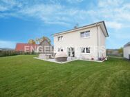 Neuwertiges Effizienzhaus 55+ in idyllischer Lage zeigt sich im modernsten All inclusive Look - Bundorf