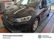 VW Touran, 2.0 TDI Highline Massage, Jahr 2020 - Chemnitz