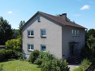 Ein- bis Zweifamilienhaus mit 1.577 m² großem Grundstück und vielfältigen Möglichkeiten - Schlangen