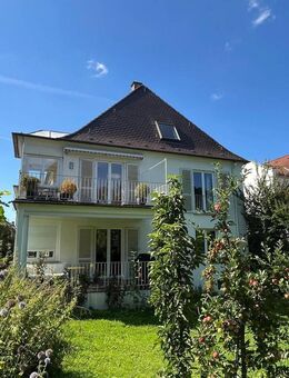 Attraktives Mehrfamilienhaus in ruhiger und erstklassiger Lage Ulms - Ulm