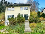 Modernes, nachhaltiges Haus mit fünf Zimmern und traumhaftem Garten - Finning