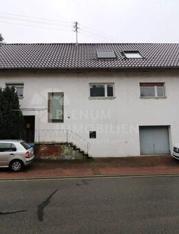 Zweifamilienhaus mit Ausbaupotenzial in Breitenbronn - Aglasterhausen