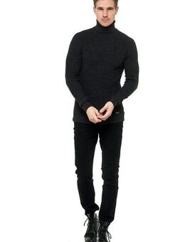 Rusty Neal Rollkragenpullover mit stilvollem Hochkragen