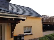 Kleines Einfamilienhaus zur Miete ,zentrumnah, mit 2 Terrassen - Treuen