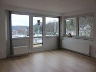 Marburg-Marbach: In schönem Marbach leben! 2 Zimmer mit EBK * Balkon * Tiefgarage! - Marburg