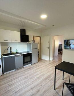 Möblierte 1,5-Zimmer-Wohnung in Schwandorf - Schwandorf