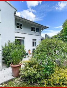 Ihr Traumhaus im Grünen - Exklusive, großzügige Doppelhaushälfte in beliebter Lage - Schleswig