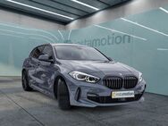 BMW 118, , Jahr 2023 - München