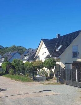 Charmantes Einfamilienhaus mit Ferienwohnung in der Nähe vom Gothensee - in Alt-Sallenthin - nahe dem Seebad Bansin - Heringsdorf (Mecklenburg-Vorpommern)