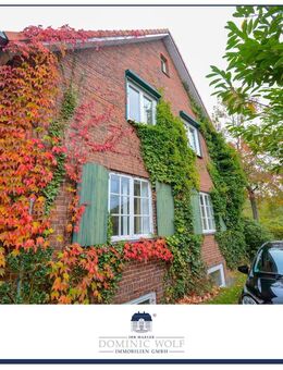 Charmante Doppelhaushälfte mit großem Garten - Lübeck