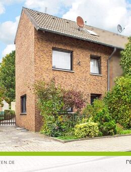 REIMANN&WOLFF Gangelt-Birgden: "Ein Ort zum Glücklichsein. Besonderer Grundriss trifft Wohngefühl." - Gangelt